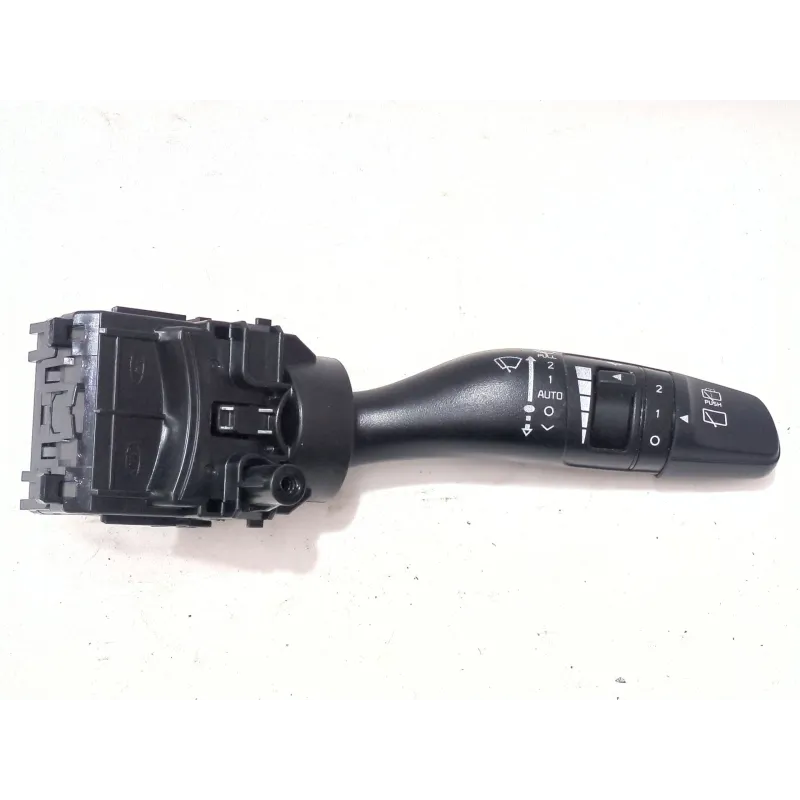 Recambio de mando limpiaparabrisas para kia carens iv van (a4) crdi referencia OEM IAM 80319  