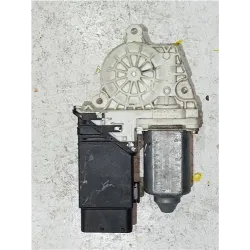 Recambio de motor elevalunas delantero derecho para volkswagen golf iv berlina (1j1)(1997) 1.6 16v referencia OEM IAM 9776101434