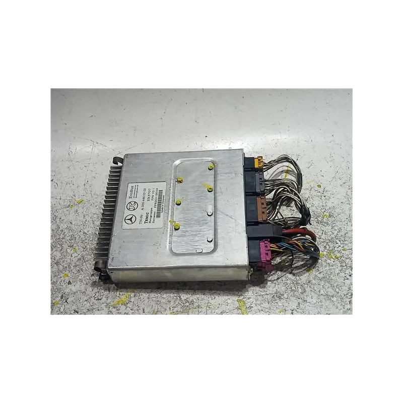 Recambio de centralita para mercedes-benz autobus urbano o-530 referencia OEM IAM A0004460303  