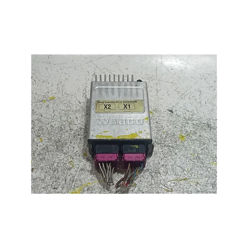 Recambio de centralita para mercedes-benz autobus urbano o-530 referencia OEM IAM 4461700820  