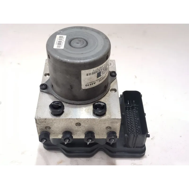 Recambio de nucleo abs para kia carens iv van (a4) crdi referencia OEM IAM 58910A4410 BE6003Q921  