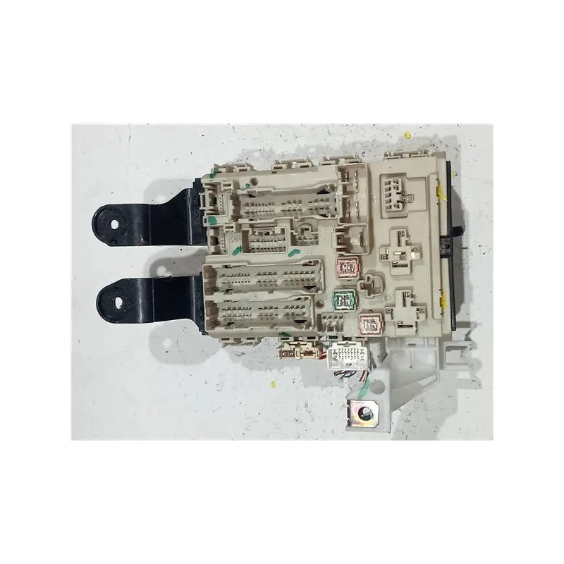 Recambio de modulo electronico para toyota avensis berlina (t25)(2003) d4-d executive berlina referencia OEM IAM 8273005720  