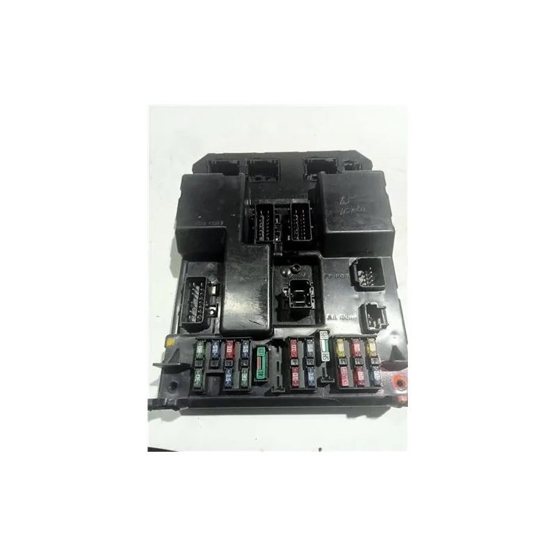 Recambio de caja reles para peugeot 307 berlina (s2) x-line 16v hdi fap rhr referencia OEM IAM 9651197780  