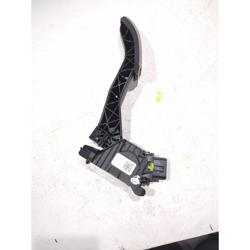 Recambio de potenciometro pedal gas para audi a3 sportback (8ya, 8yf) 35 tfsi referencia OEM IAM 5Q1723503K  