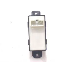 Recambio de mando elevalunas trasero izquierdo para kia carens iv van (a4) crdi referencia OEM IAM   