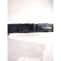 Recambio de boton emergencia para audi a3 sportback (8ya, 8yf) 35 tfsi referencia OEM IAM 8V0925301PC  