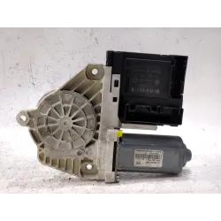 MOTOR ELEVALUNAS DELANTERO DERECHO F005S00151 1K0959792D 