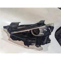 Recambio de faro delantero izquierdo para mazda 3 berlina (bp)(2019) referencia OEM IAM BCJH51040  