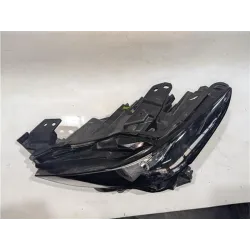 Recambio de faro delantero izquierdo para mazda 3 berlina (bp)(2019) referencia OEM IAM BCJH51040  