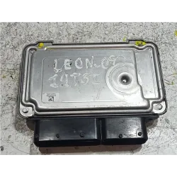 Recambio de centralita inyeccion para seat leon (1p1)(05.2005) tdi 16v referencia OEM IAM 03C906022AQ BENZIN MED17520  