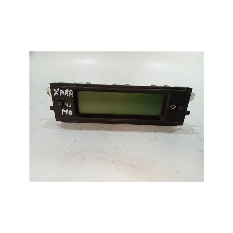 Recambio de pantalla para citroën xsara berlina (1997) 1.9 td referencia OEM IAM 9643823677  
