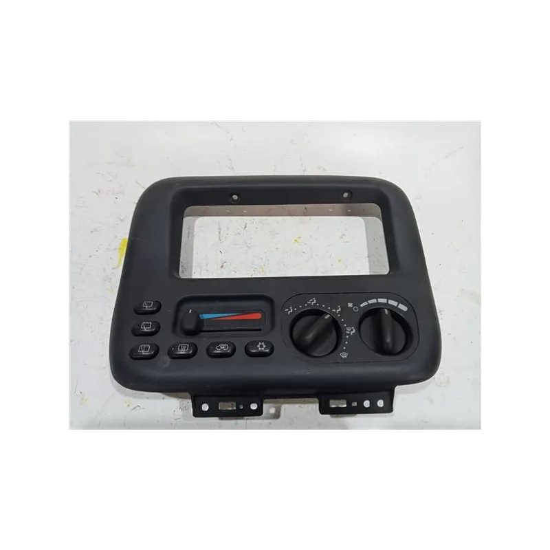 Recambio de mandos climatizador para chrysler voyager (rg)(2001) 2.8 crd referencia OEM IAM P04677935AB  