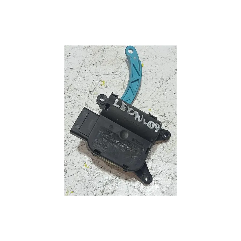 Recambio de motor apertura calefaccion para seat leon (1p1)(05.2005) tdi 16v referencia OEM IAM 0132801343 983387XD  