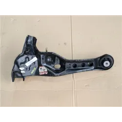 Recambio de brazo suspension trasero izquierdo para mitsubishi carisma berlina 5 (da0)(1995) 1.9 di-d referencia OEM IAM MR24492