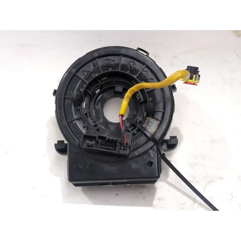 Recambio de anillo airbag para ssangyong tivoli 1.6 xdi 160 referencia OEM IAM X2G570184  