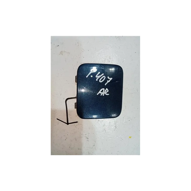 Recambio de cubierta conector enganche remolque para peugeot 407 hdi 135 referencia OEM IAM 9684439177  