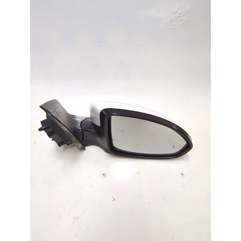 Recambio de retrovisor derecho para chevrolet cruze (j300) 2.0 cdi referencia OEM IAM E13027379  