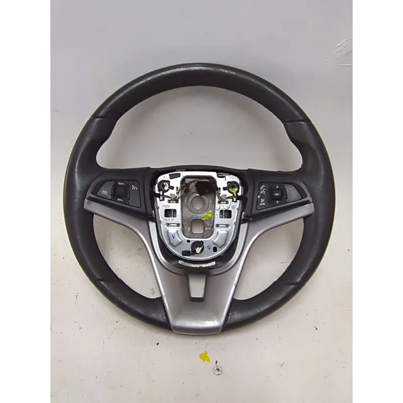 Recambio de volante para chevrolet cruze (j300) 2.0 cdi referencia OEM IAM 95459394  