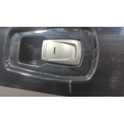 Recambio de mando elevalunas trasero izquierdo para ssangyong tivoli 1.6 xdi 160 referencia OEM IAM 7321035040  