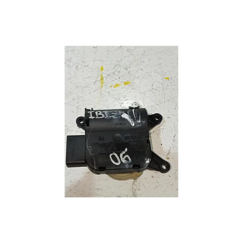 Recambio de motor apertura calefaccion para seat ibiza (6l1)(04.2002) 1.9 tdi referencia OEM IAM 0132801357  