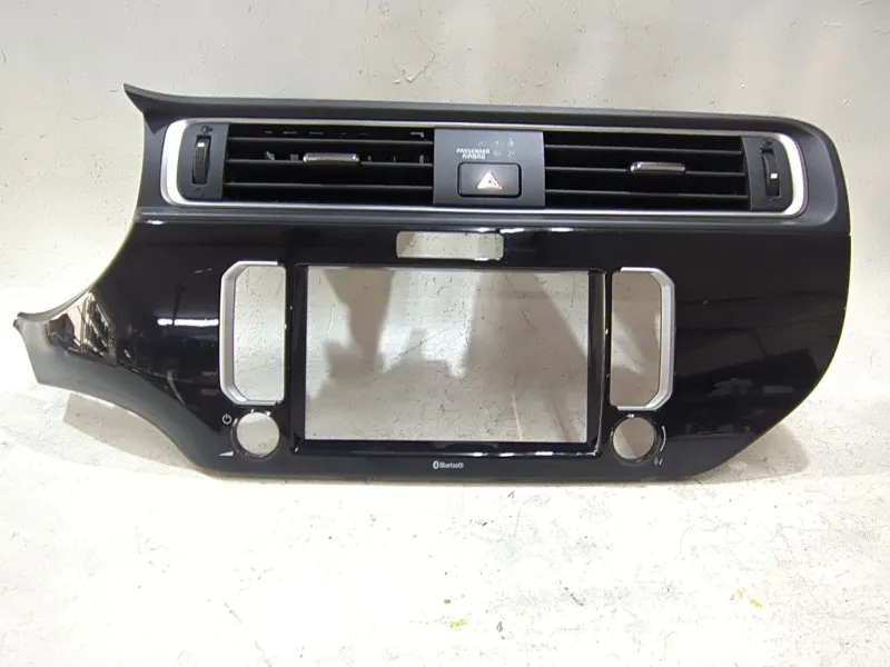 Recambio de consola central para kia rio iii (ub) 1.2 cvvt referencia OEM IAM 847401WFB0FHV  