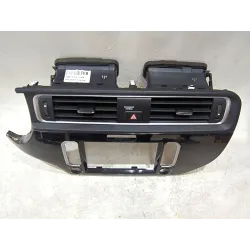 Recambio de consola central para kia rio iii (ub) 1.2 cvvt referencia OEM IAM 847401WFB0FHV  