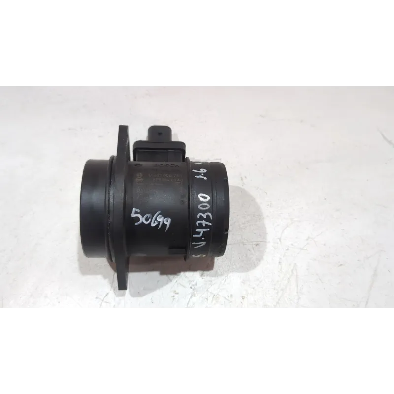 Recambio de caudalimetro para ssangyong tivoli 1.6 xdi 160 referencia OEM IAM 0281006745  