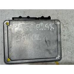 Recambio de centralita inyeccion para volkswagen passat berlina (3b2)(1996) 1.9 tdi referencia OEM IAM 038906018P  