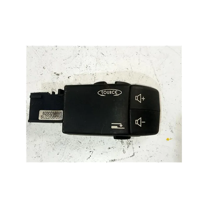 Recambio de mando multifuncion para renault clio ii symbol (2001) referencia OEM IAM 8200058695  