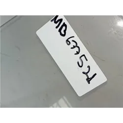 Recambio de luna puerta delantera derecha para mitsubishi pajero 2.5 td referencia OEM IAM MB677521  