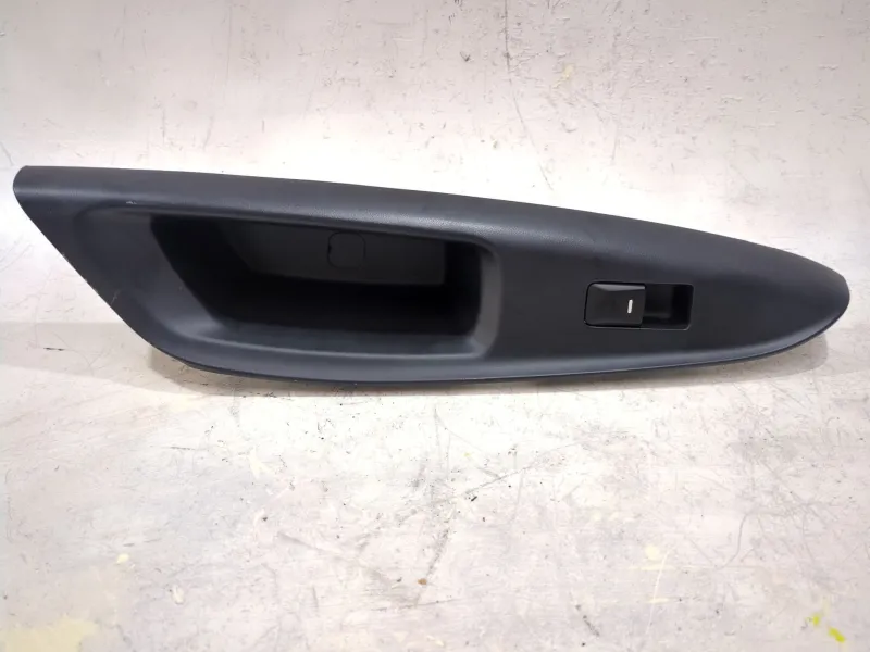 Recambio de mando elevalunas trasero derecho para kia rio iii (ub) 1.2 cvvt referencia OEM IAM 935801W010  