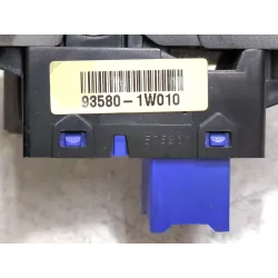 Recambio de mando elevalunas trasero derecho para kia rio iii (ub) 1.2 cvvt referencia OEM IAM 935801W010  
