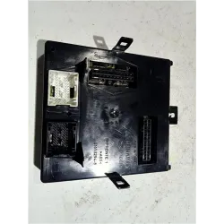 Recambio de caja fusibles/rele para renault laguna ii (bg0)(2001) 1.9 dci (bg0g) referencia OEM IAM 8200228557  
