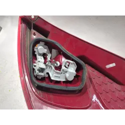 Recambio de piloto trasero izquierdo para ford fiesta vi 1.6 tdci referencia OEM IAM 8A6113405A  