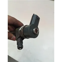 Recambio de inyector para kia ceed (ed)(2006) 1.6 crdi 115 referencia OEM IAM 0445110320  