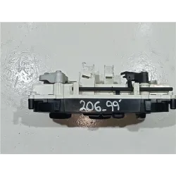Recambio de mandos climatizador para peugeot 206 (1998) 1.4 hdi eco 70 referencia OEM IAM BEHR 1068901  