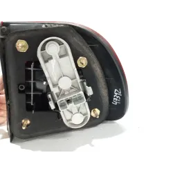 Recambio de piloto trasero izquierdo para volvo v40 familiar (1995) 1.9 di referencia OEM IAM 29262002  