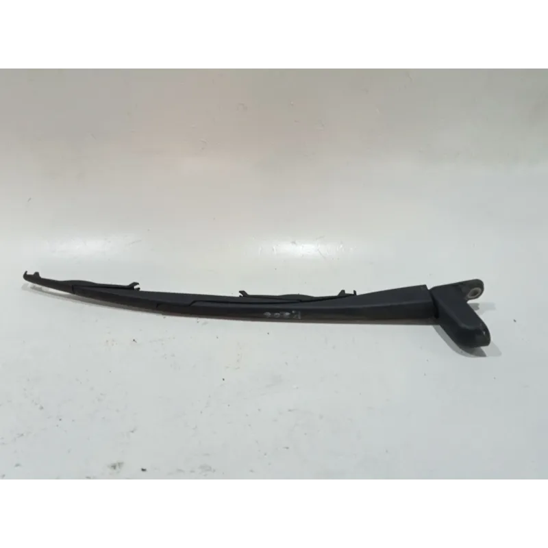 Recambio de brazo limpia delantero para peugeot 206 (1998) 1.6 hdi 110 referencia OEM IAM   