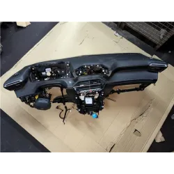 Recambio de salpicadero para peugeot 2008 (p1)(11.2019) 1.2 road trip [1,2 ltr. - 96 kw 12v e-thp / puretech] referencia OEM IAM