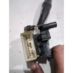 Recambio de mando luces para toyota corolla (_e12_) 1.4 d (nde120_) referencia OEM IAM 13010  