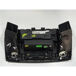 Recambio de embellecedor consola central para opel insignia berlina (2008) 2.0 cdti referencia OEM IAM 13233977F 13274792  