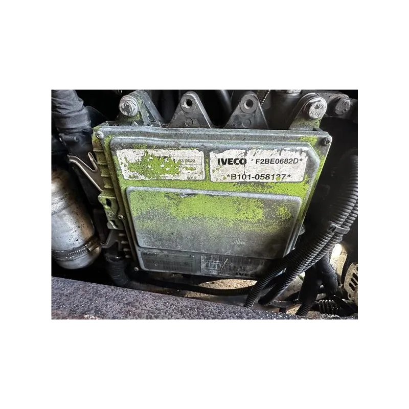 Recambio de centralita para irisbus 491e 7790 referencia OEM IAM 0281001527  
