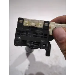 Recambio de mando luces para toyota corolla (_e12_) 1.4 d (nde120_) referencia OEM IAM 13010  