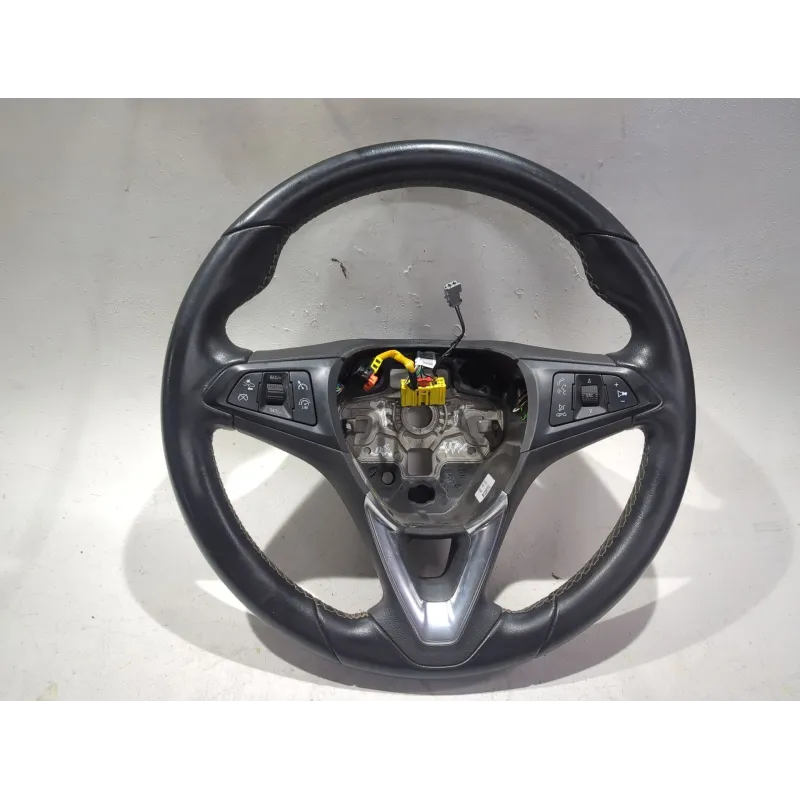 Recambio de volante para opel astra k (b16) 1.6 cdti (68) referencia OEM IAM 34215505F  