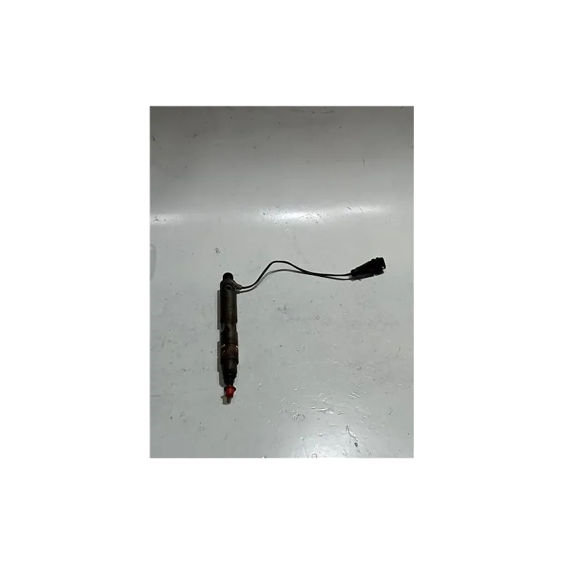 Recambio de inyector para seat ibiza (6k1)(08.1999) 1.4 referencia OEM IAM 028130201J  