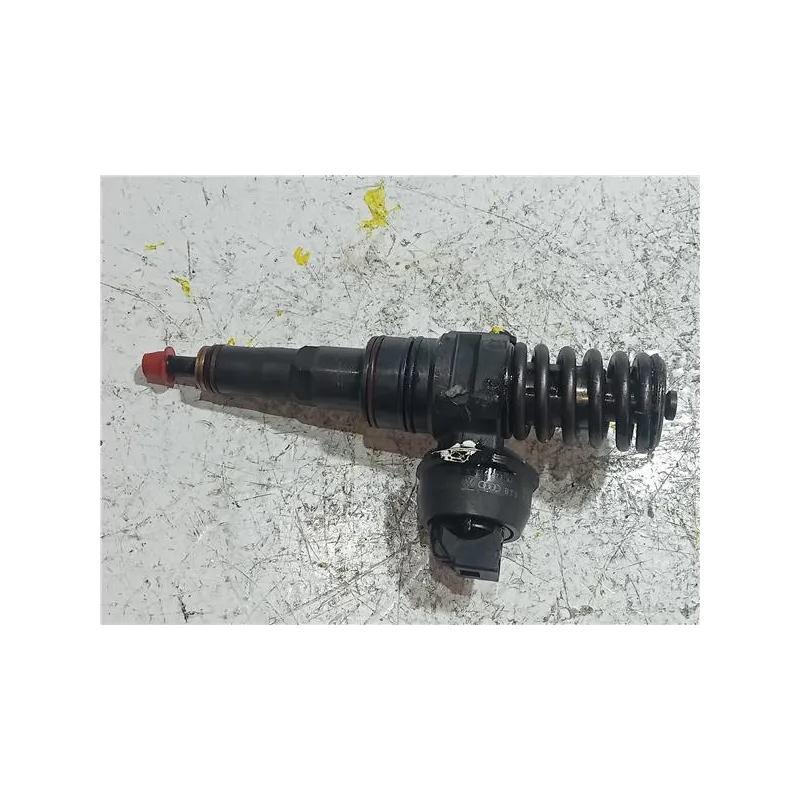 Recambio de inyector para seat ibiza (6l1)(04.2002) 1.9 tdi referencia OEM IAM 038130073AJ  