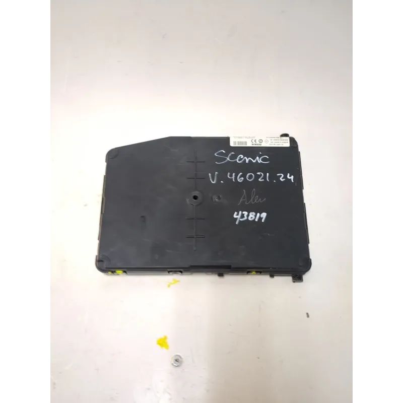 Recambio de uch para renault megane scénic dci referencia OEM IAM 8200780018A  