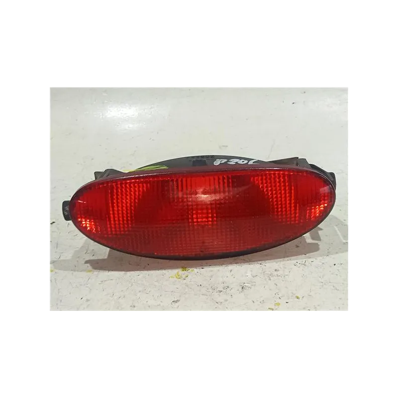 Recambio de luz central de freno para peugeot 206 (1998) 1.4 hdi eco 70 referencia OEM IAM E9004005  