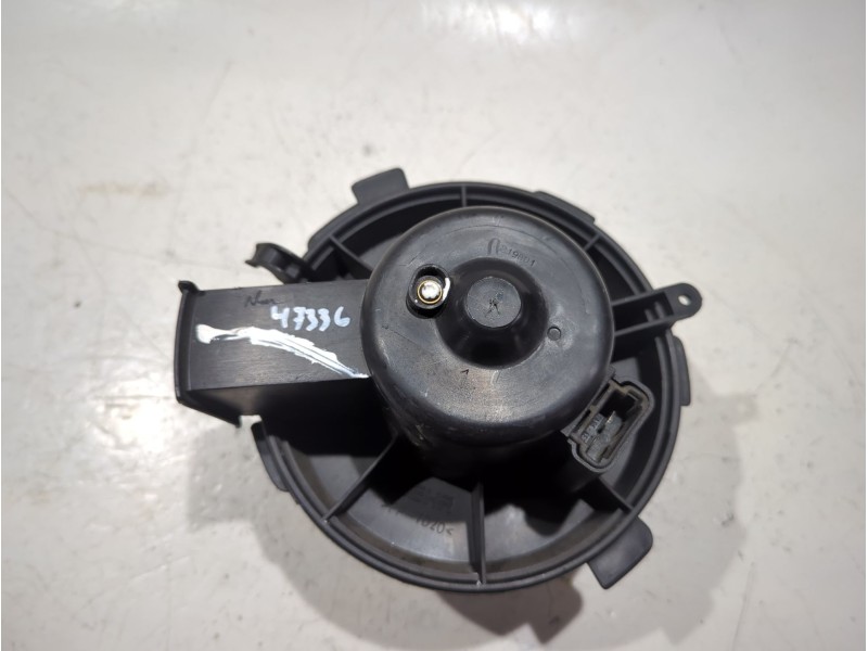 Recambio de motor calefaccion para peugeot 206 (1998) 1.9 d referencia OEM IAM 2408301  
