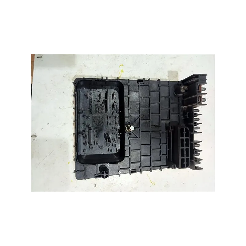 Recambio de caja fusibles/rele para volkswagen passat berlina (3c2)(2005) 2.0 tdi referencia OEM IAM 3C0937125  